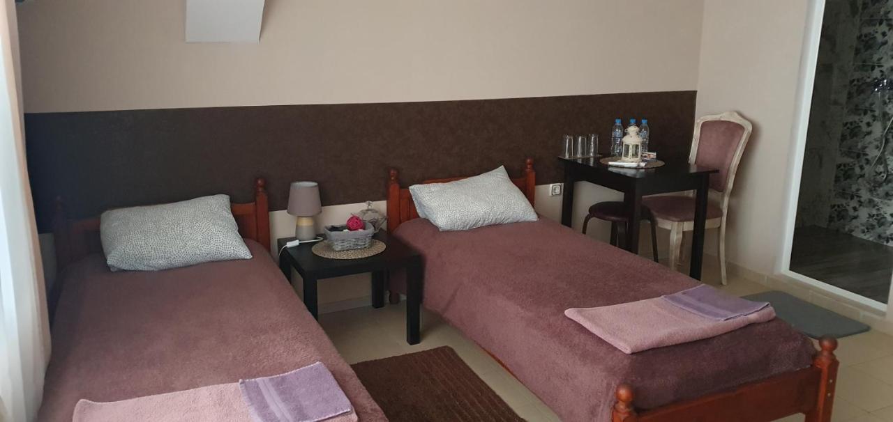 Rooms Lagat ترويان المظهر الخارجي الصورة